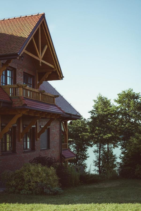 Holiday home Dom Z Linia Brzegowa Nad Jeziorem Rynskim - Mazury *